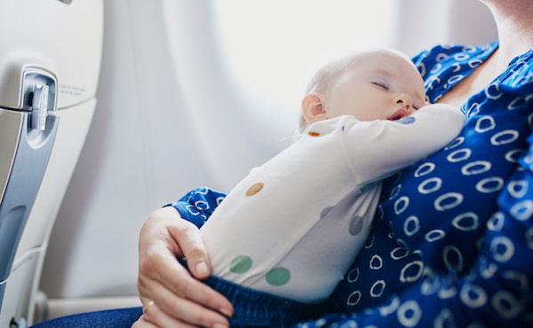 赤ちゃん連れ家族におすすめの海外旅行保険とは？必要性も含めて徹底解説